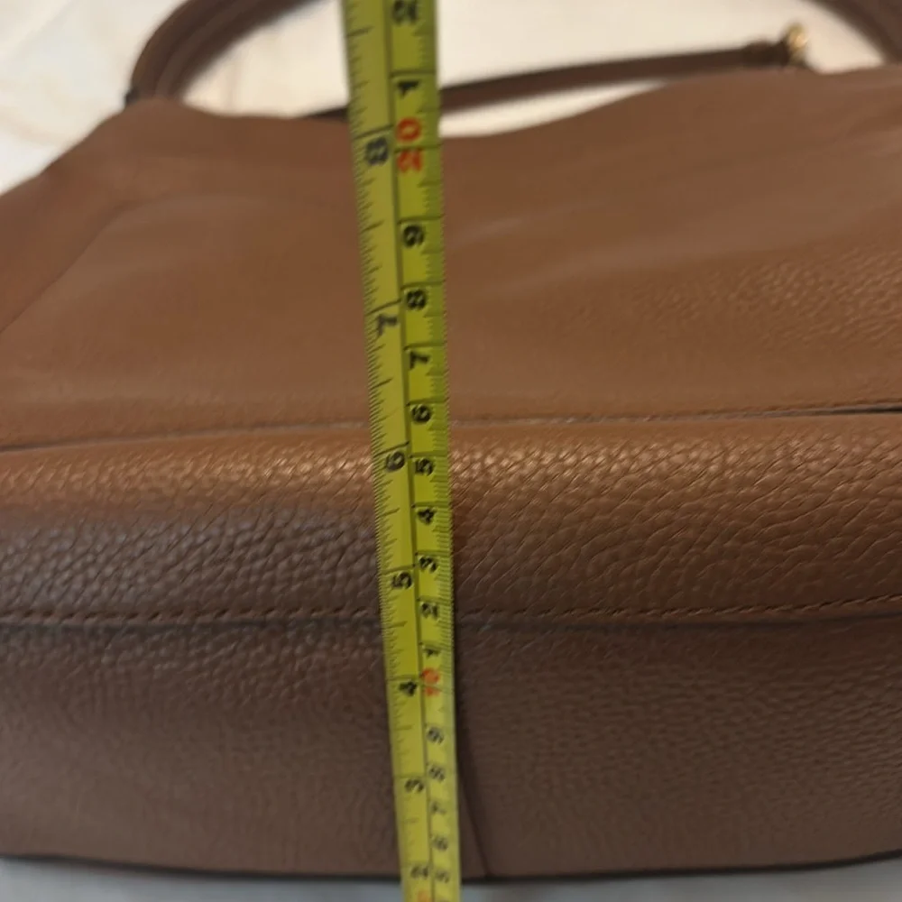 MICHAEL Michael Kors pebbled Leather Large Hobo Shoulder Bag brown gold accents - Picture 14 of 14